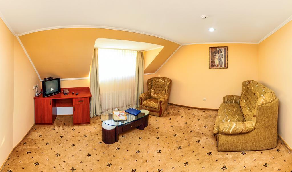 Otel Blagodat Shayan